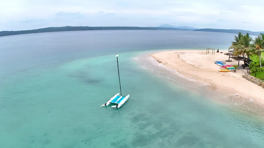 Hobie Cat Sailing Boat (2) SEB CREDIT VanuatuPocketGuide.com
