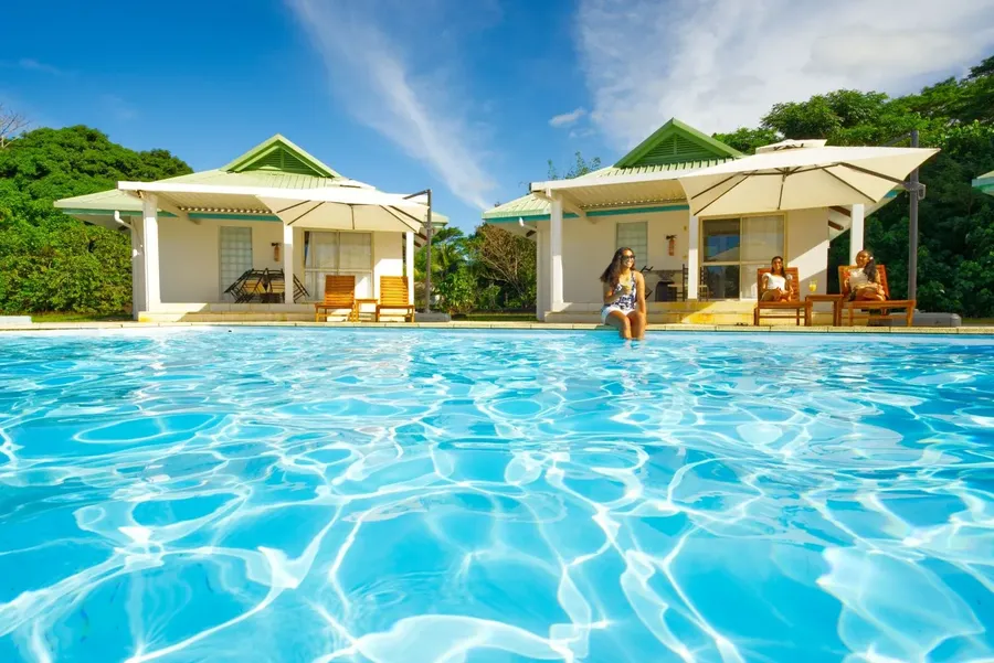 Hotel Albatros Bungalow Pool Hro CREDIT WallisandFutunaPocketGuide.com