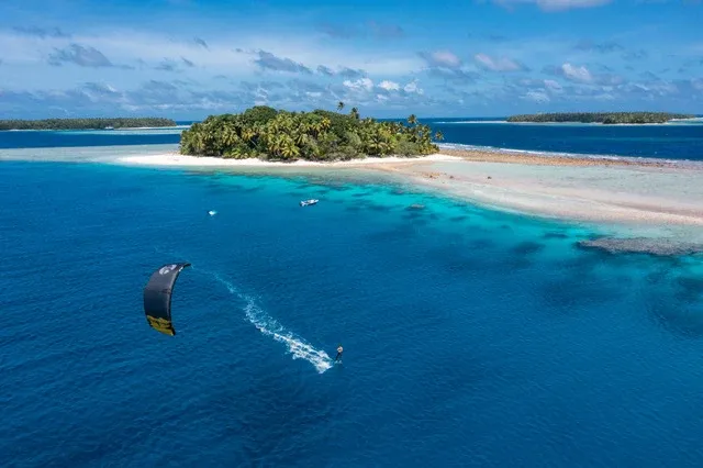 Indies Trader Beran Island Resort CREDIT Stu Gibson (33)