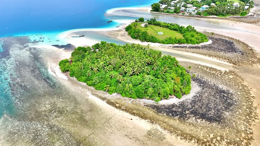 Islets Picnic Islands Landscape (1) SEB CREDIT MarshallIslandsPocketGuide.com