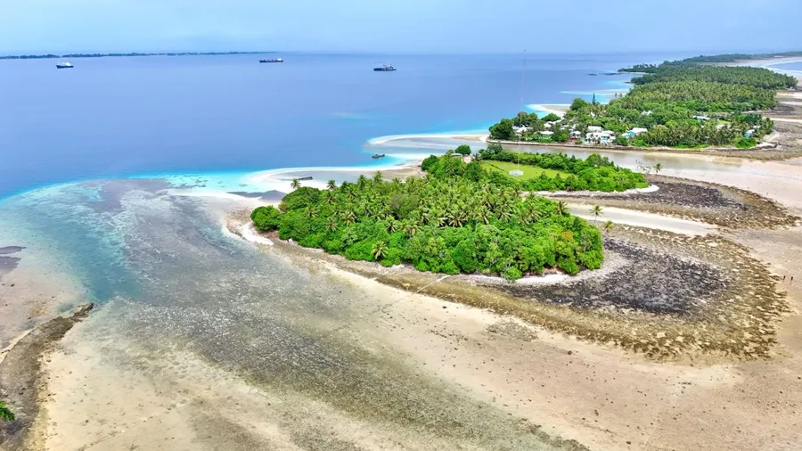 Islets Picnic Islands Landscape (2) SEB CREDIT MarshallIslandsPocketGuide.com