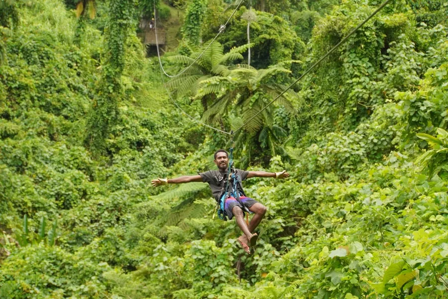 Jungle Zipline (4) CREDIT VanuatuPocketGuide.com