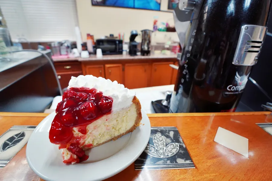 Kafe Plus Tradewinds Food Cafe CREDIT AmericanSamoaPocketGuide.com