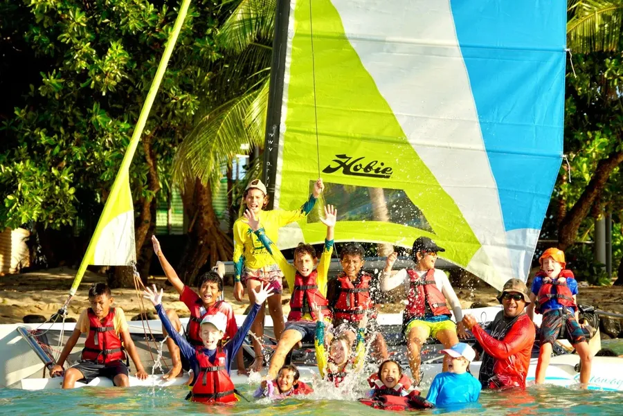 Kaviki Hobie Sailing Vaka La (2) SEB CREDIT WallisandFutunaPocketGuide.com
