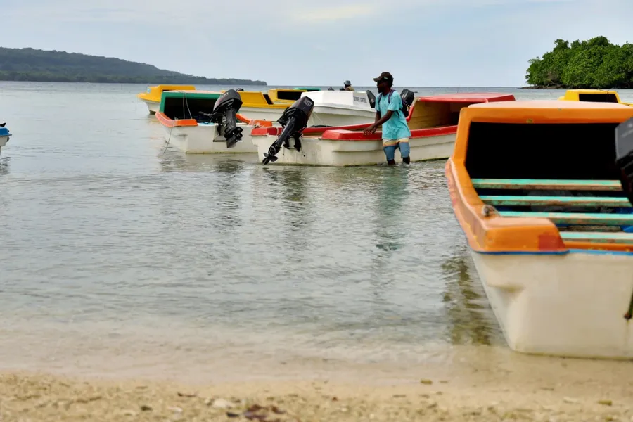 Landing for Malo Santo Boat SEB CREDIT VanuatuPocketGuide.com