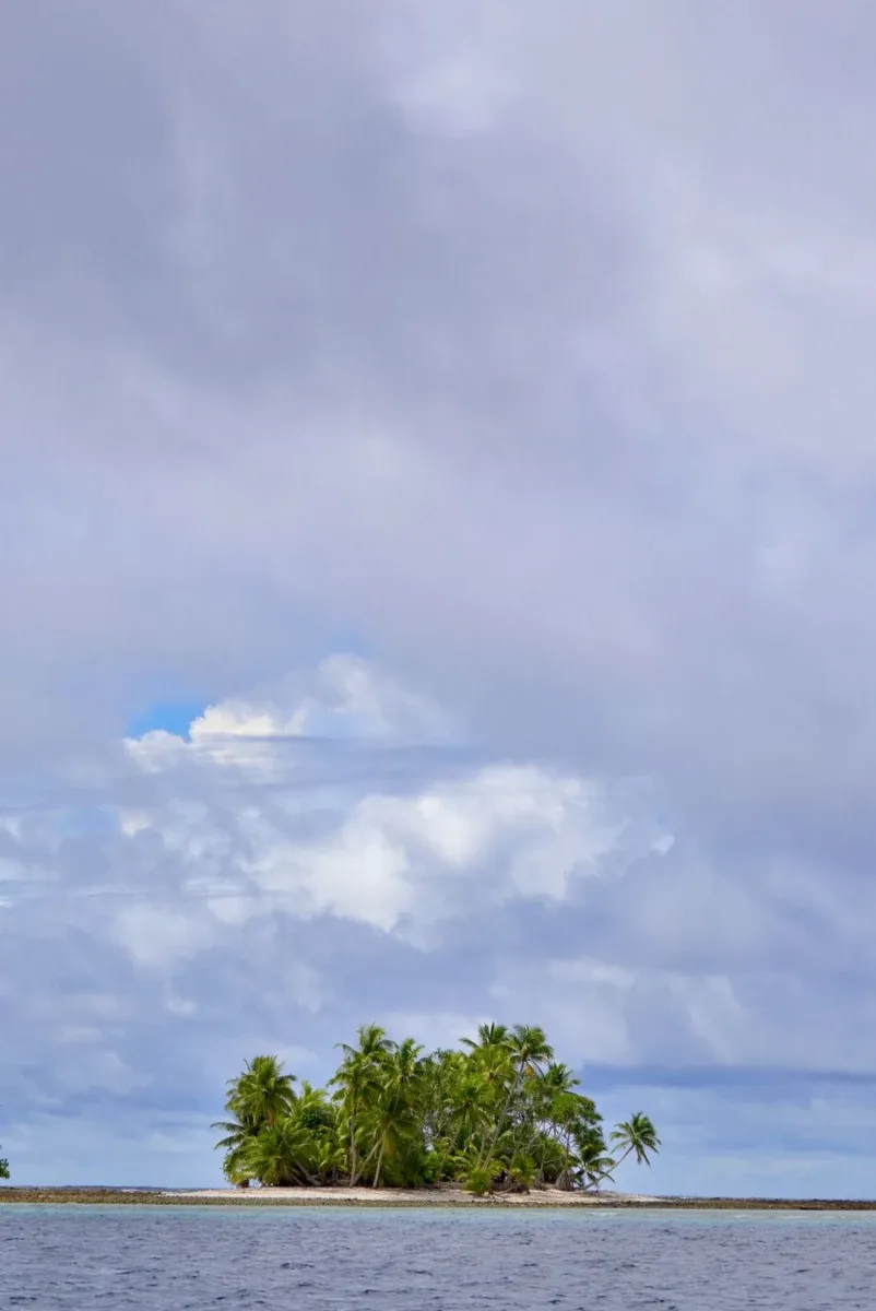 Landscape Weather Islands between Emenamit and Bikendrik (1) SEB CREDIT MarshallIslandsPocketGuide.com