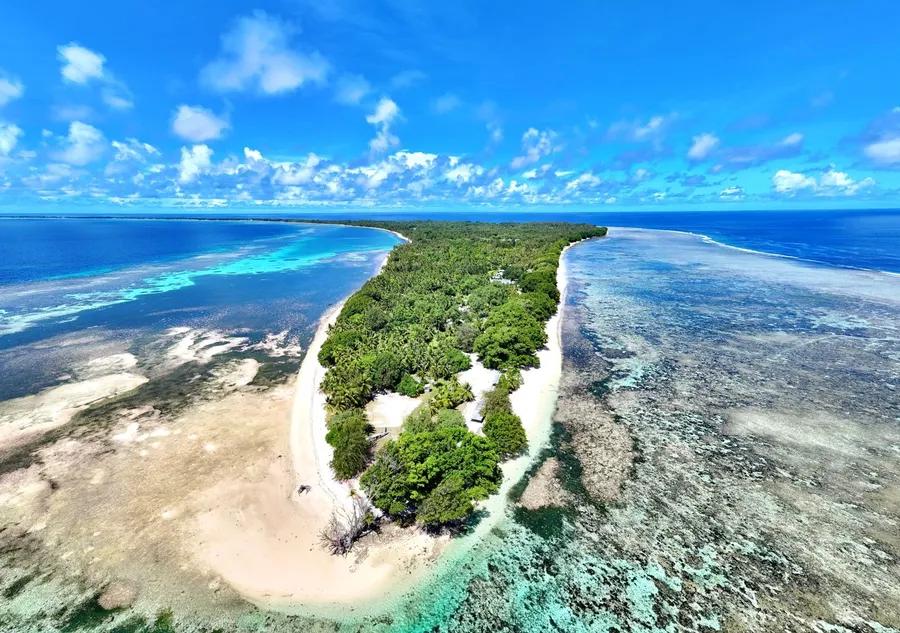Laura Beach Snorkel Landscape (3) SEB CREDIT MarshallIslandsPocketGuide.com
