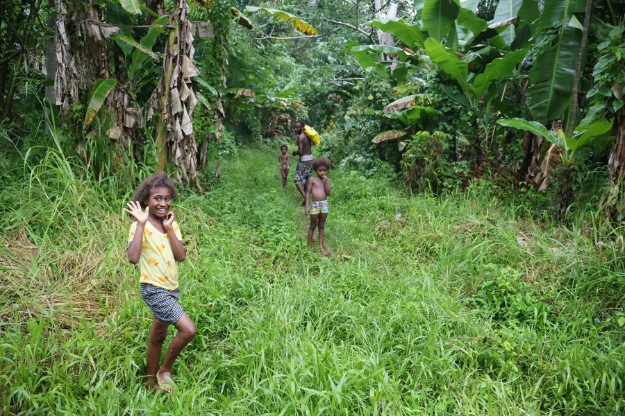 Local Kids Malekula BNCC CREDIT VanuatuPocketGuide.com
