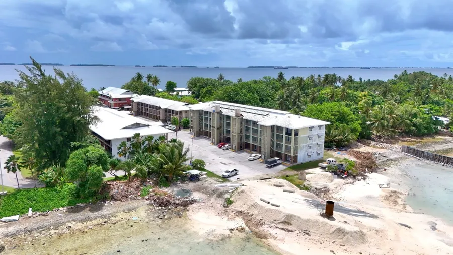 Lojkar Apartments Hotel (2) SEB CREDIT MarshallIslandsPocketGuide.com