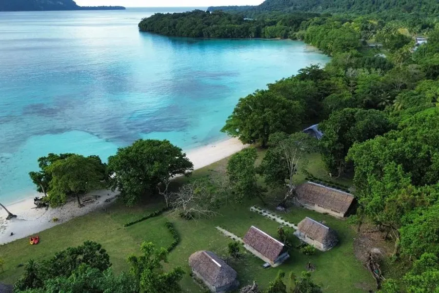 Lonnoc Ocean View Beach Bungalows