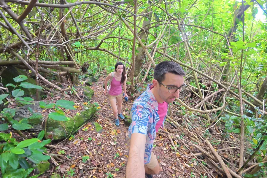 Lower Sauma Trail Couple Hike CREDIT AmericanSamoaPocketGuide.com