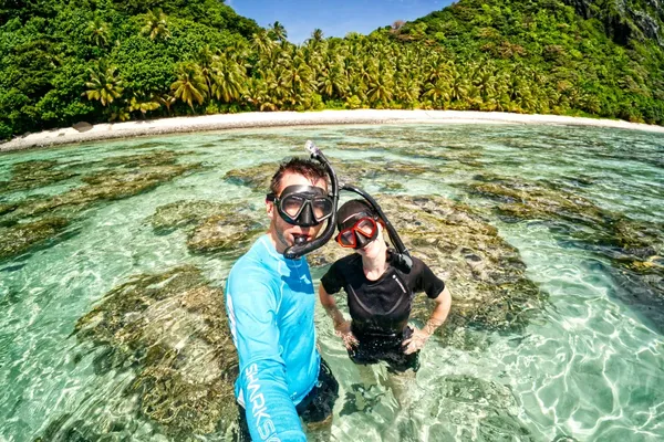 Mafafa Beach Couple Snorkel Selfie Manu'a CREDIT AmericanSamoaPocketGuide.com
