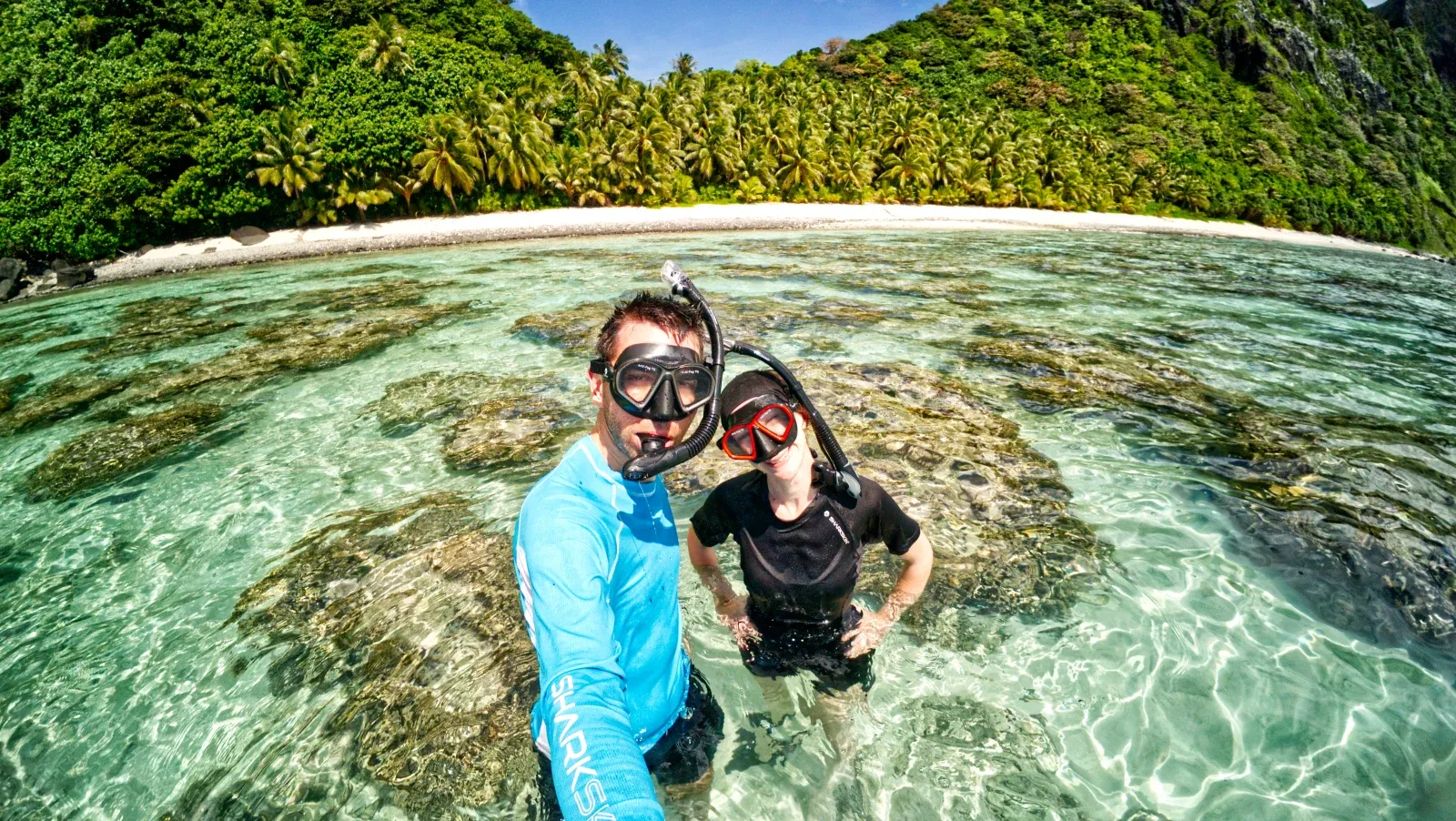Mafafa Beach Couple Snorkel Selfie Manu'a CREDIT AmericanSamoaPocketGuide.com
