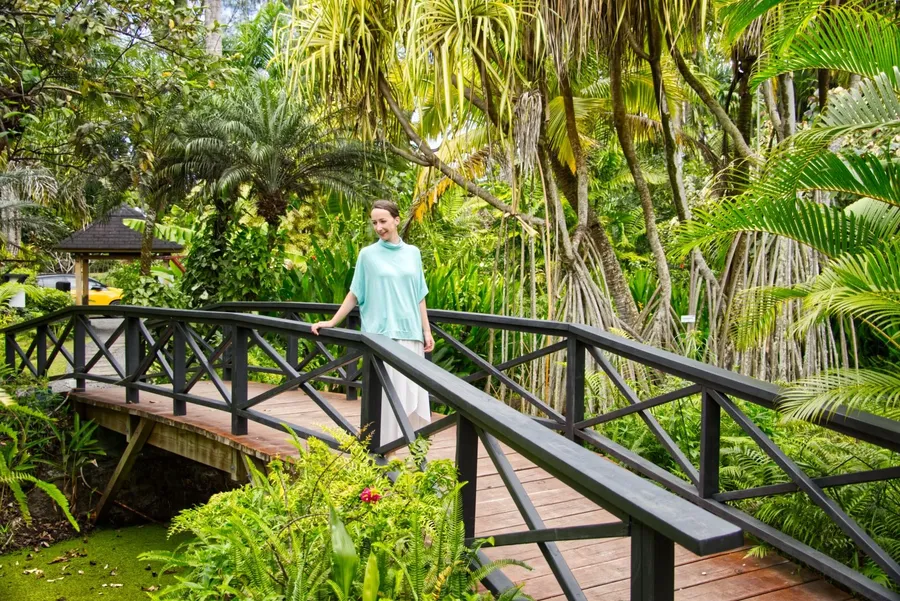 Maire Nui Gardens Laura CREDIT CookIslandsPocketGuide.com