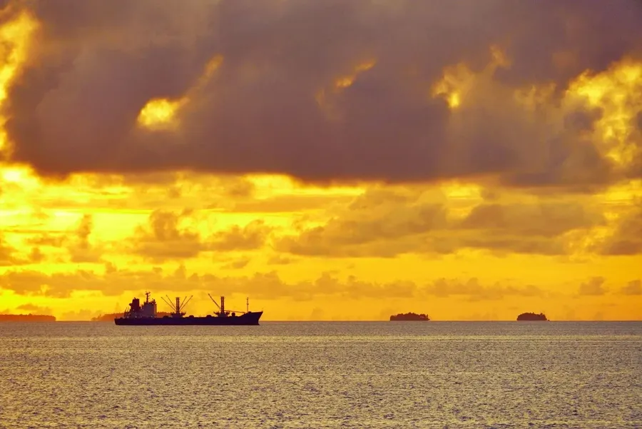 Majuro Sunset Weather Sailing Boat (4) S CREDIT MarshallIslandsPocketGuide.com