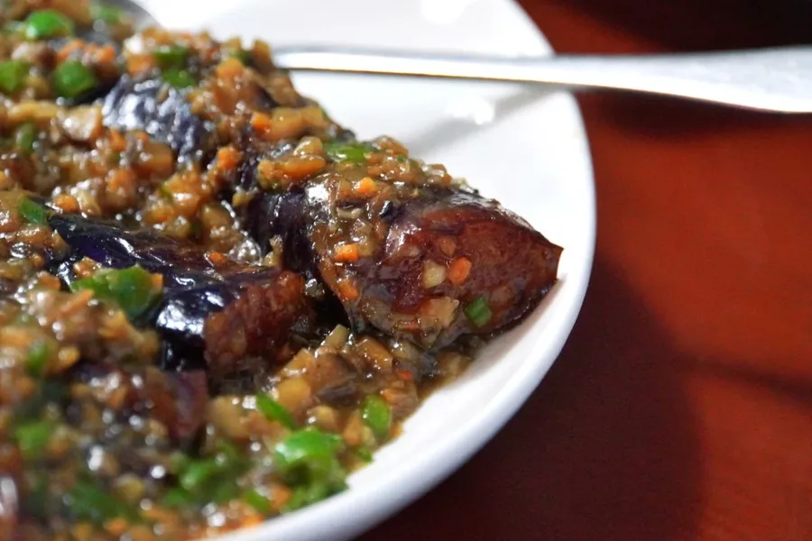 Manaia Restaurant Fagatogo (3) CREDIT AmericanSamoaPocketGuide.com