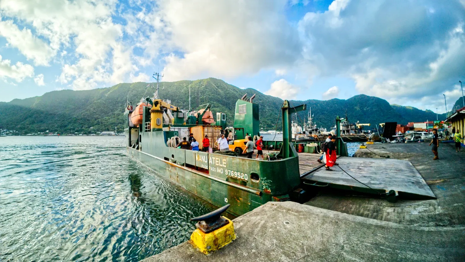 Manu'atele Manuatele Ferry Pago Harbour CREDIT AmericanSamoaPocketGuide.com