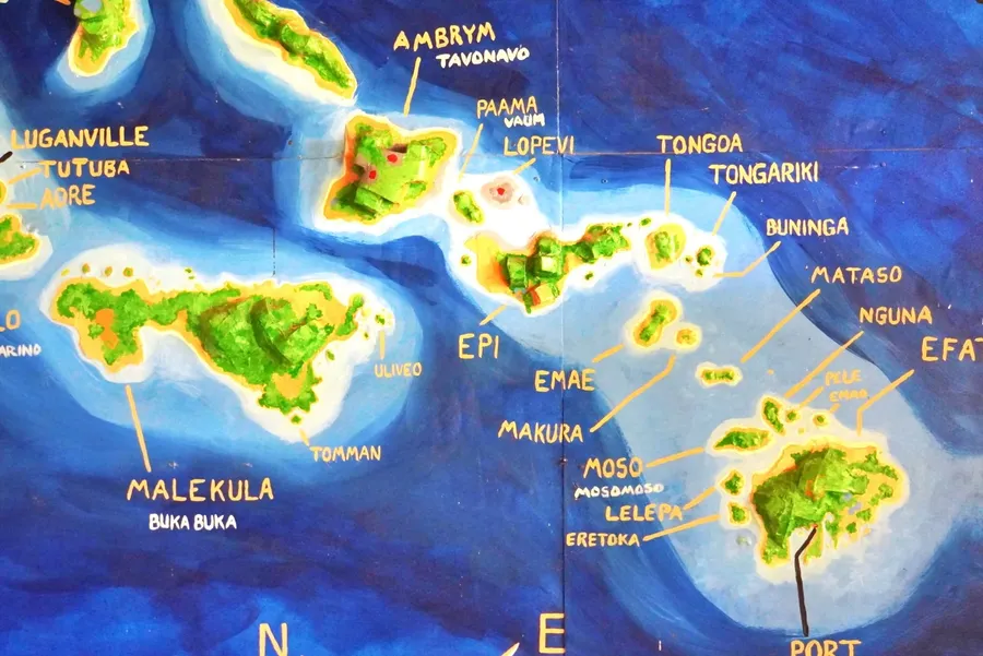 Map (8) CREDIT VanuatuPocketGuide.com