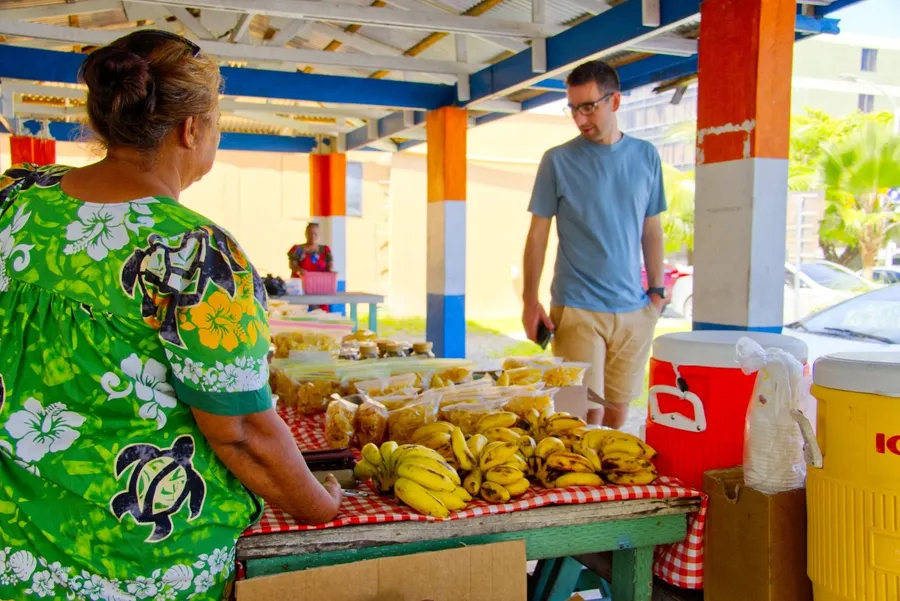 Market near Annie's Banana Fruit (2) CREDIT MarshallIslandsPocketGuide.com