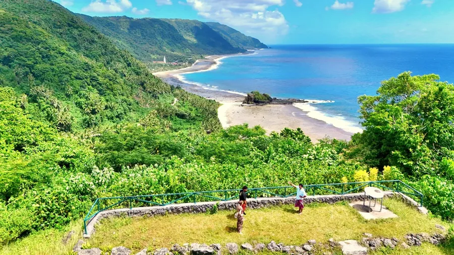 Mataki'uvea Viewpoint (3) Ecotourisme Futuna SEB CREDIT WallisandFutunaPocketGuide 1