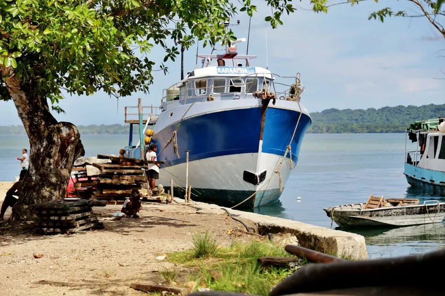 Melcoffee Wharf Transport Ferry Santo (2) SE CREDIT VanuatuPocketGuide.com