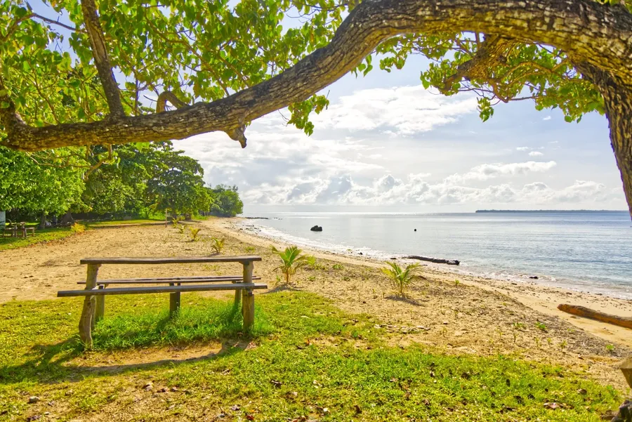 Million Dollar Beach Snorkel Sunrise Landscape CREDIT VanuatuPocketGuide.com