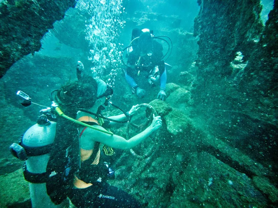 Million Dollar Point Pacific Dive CREDIT VanuatuPocketGuide.com