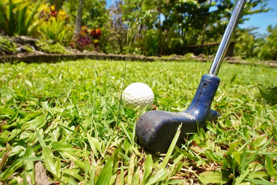 Mini Golf Eden on the River (2) CREDIT VanuatuPocketGuide.com