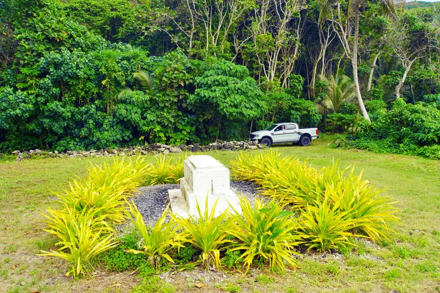 Moa Li’i tele grave Chief Saua CREDIT AmericanSamoaPocketGuide.com