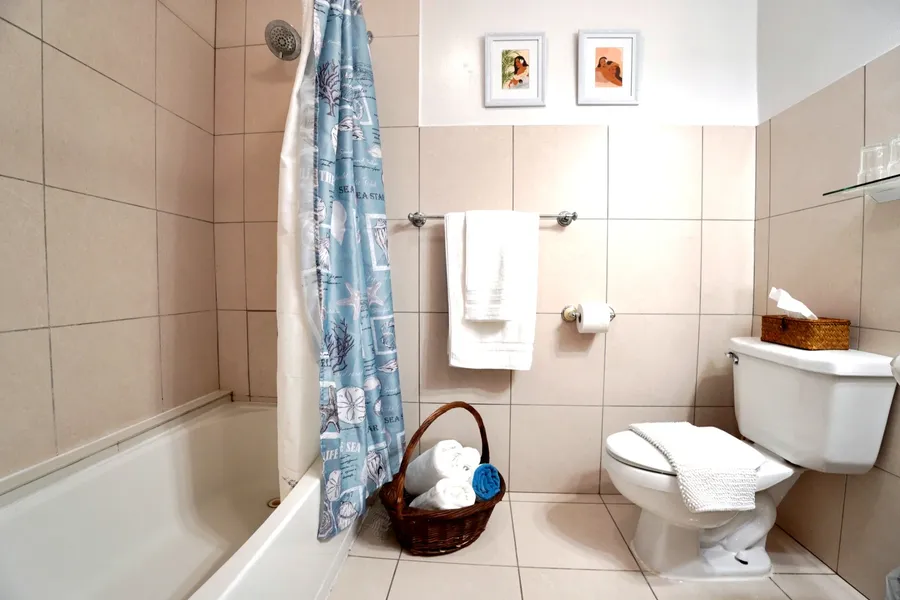 Moana O Sina Bathroom CREDIT AmericanSamoaPocketGuide.com