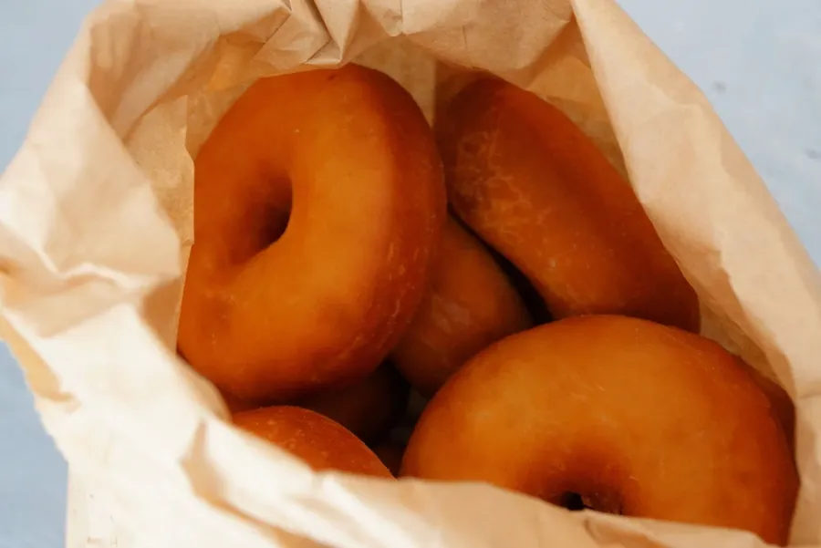 Mon LiSaitem Donut Breakfast Local Food Grocery (7) BNCC CREDIT MarshallIslandsPocketGuide.com