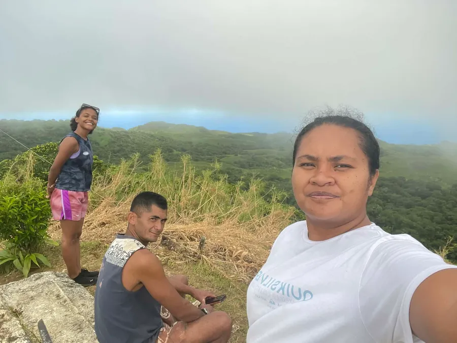 Mt Puke Hike Futuna Locals (2)