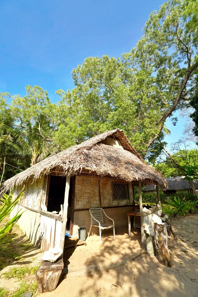Nanwut Bungalows Uri Island (16) SEB CREDIT VanuatuPocketGuide.com