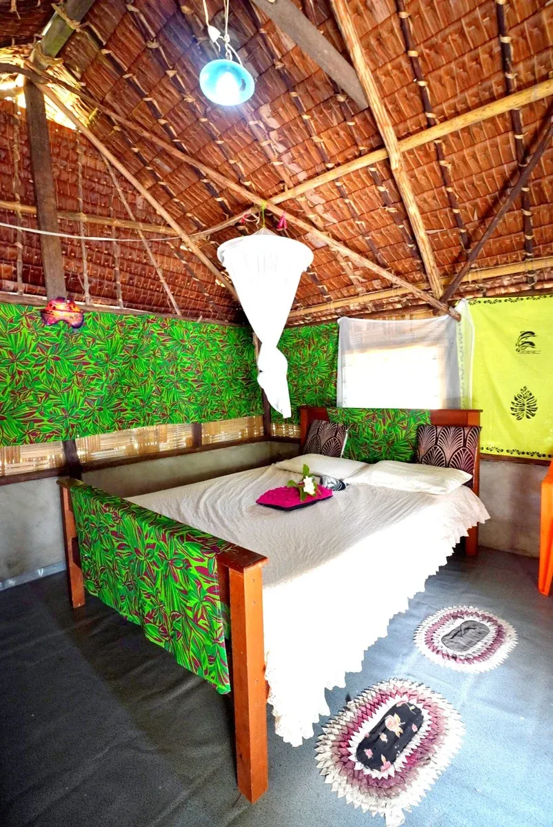 Nanwut Bungalows Uri Island (18) BI CREDIT VanuatuPocketGuide.com