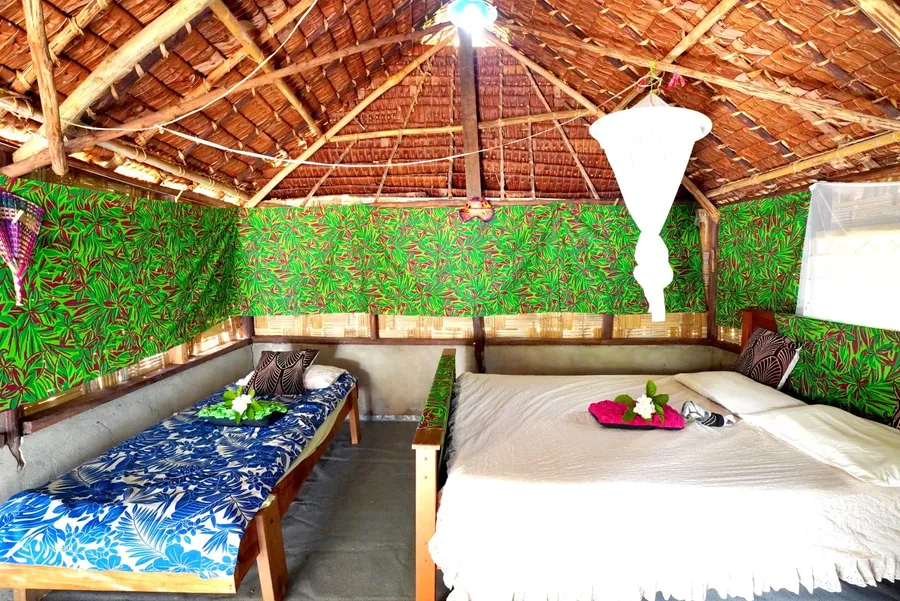 Nanwut Bungalows Uri Island (19) BI CREDIT VanuatuPocketGuide.com