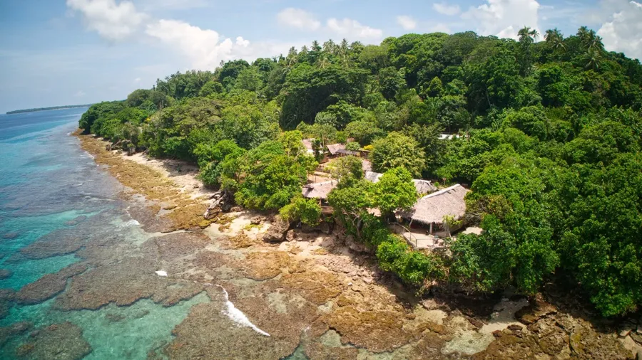 Nawori Landscape Wala Reef CREDIT VanuatuPocketGuide.com