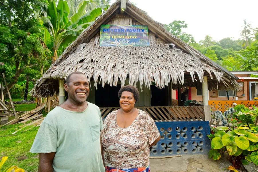 Neyden Family Homestay (2) Kalo Owner CREDIT VanuatuPocketGuide.com