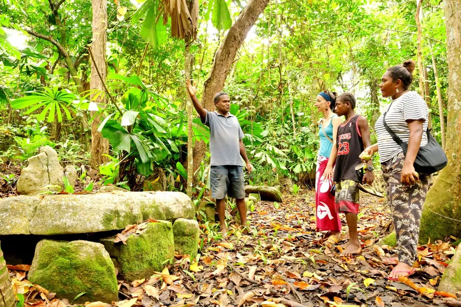 Nowari Cannibal Tours (10) SEB CREDIT VanuatuPocketGuide.com