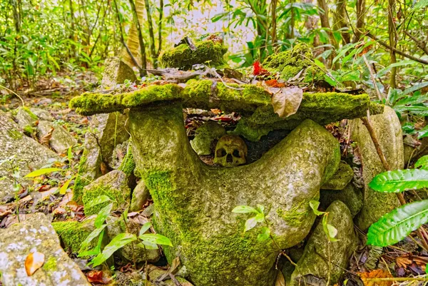 Nowari Cannibal Tours (3) CREDIT VanuatuPocketGuide.com