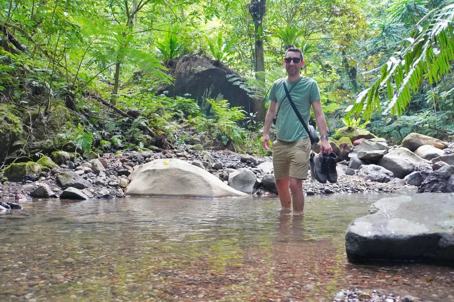 Nu'uuli Waterfall Walk Stream Crossing CREDIT AmericanSamoaPocketGuide.com