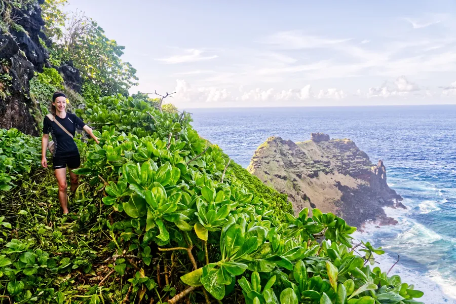 Oge Beach Trail Walk Laura Hike Maga Rock CREDIT AmericanSamoaPocketGuide.com