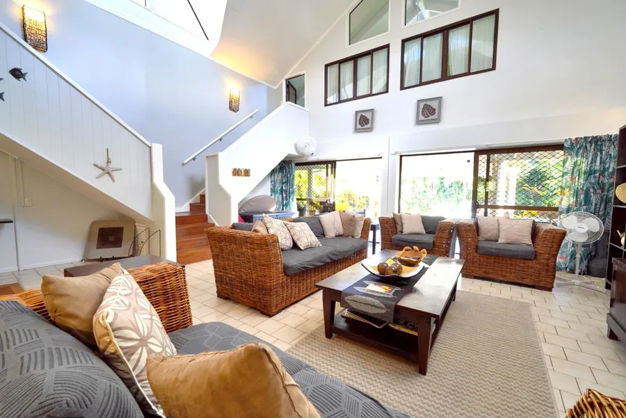 Onu Bay Holiday House Accomm (1) BI CREDIT CookIslandsPocketGuide.com