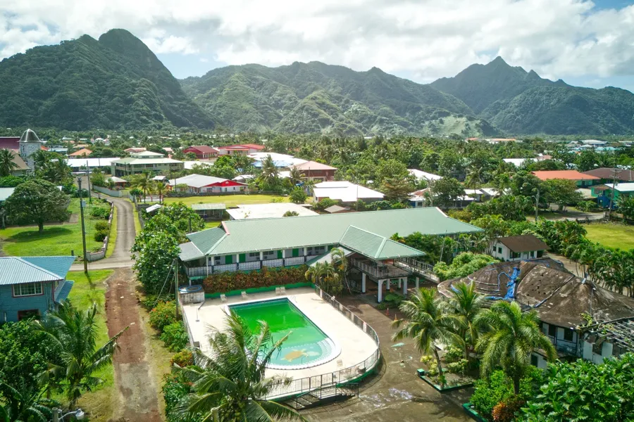 Pago Pago Airport Inn Swimming Pool CREDIT AmericanSamoaPocketGuide.com