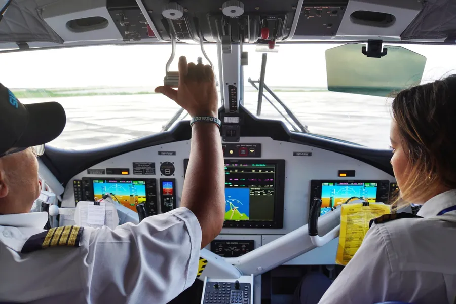 Pilots Plane Flight New Samoa Airways CREDIT AmericanSamoaPocketGuide.com
