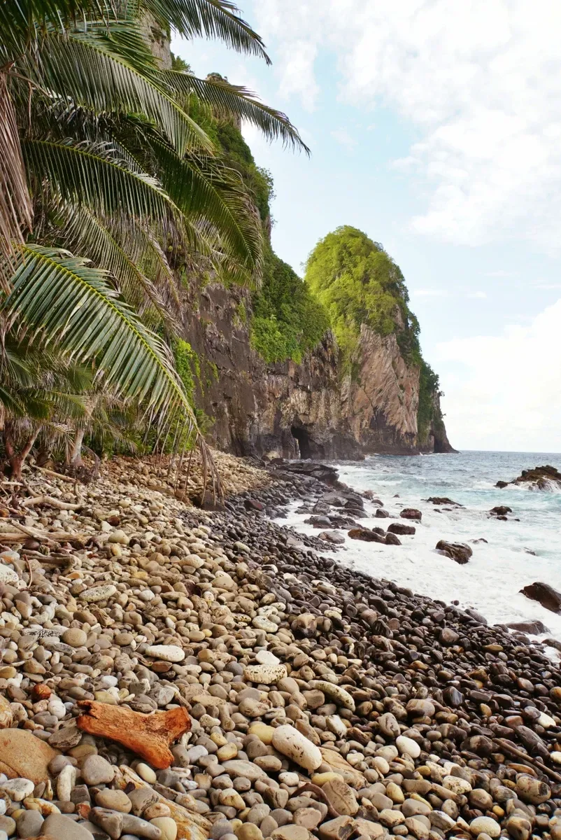 Pola Island Landscape (2) CREDIT AmericanSamoaPocketGuide.com