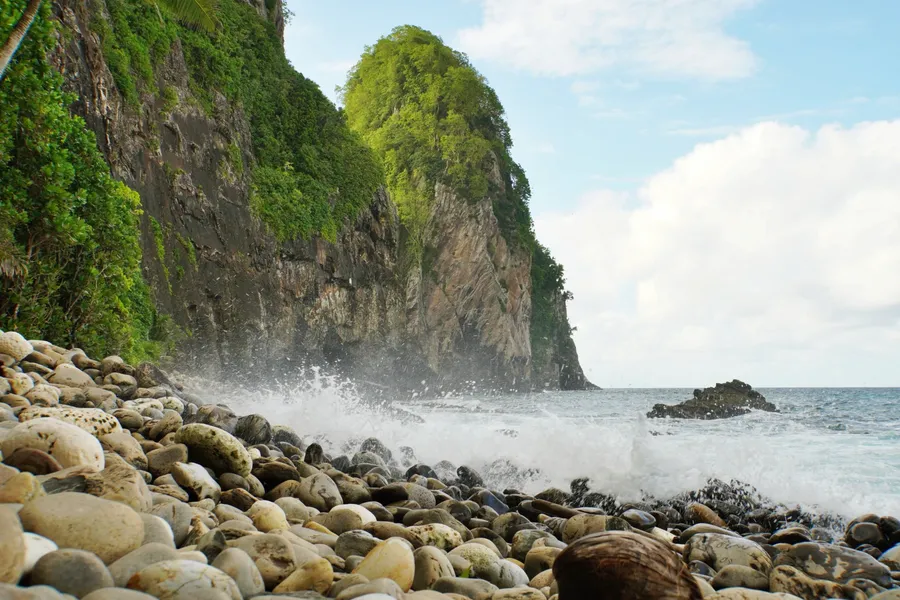 Pola Island Landscape Hero CREDIT AmericanSamoaPocketGuide.com