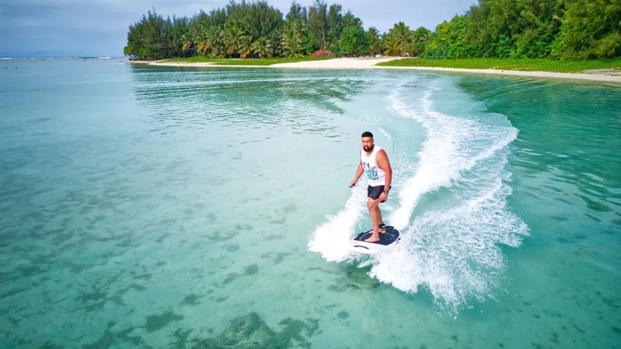 Reef Riders Raro Drone Landscape (6) CREDIT CookIslandsPocketGuide.com