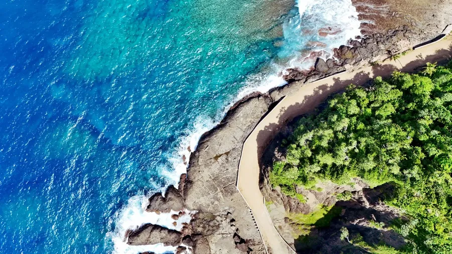Road Futuna Landscape Drive SE CREDIT WallisandFutunaPocketGuide.com