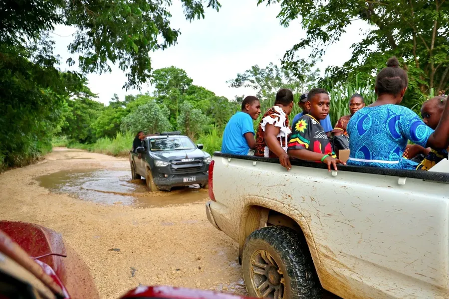 Roads South Santo Driving Potholes (2) SEB CREDIT VanuatuPocketGuide.com