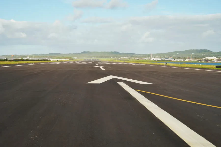 Runway Pago Pago CREDIT AmericanSamoaPocketGuide.com